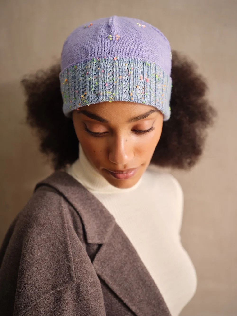 Beaded Colourwork: A Modern Approach to Knitting with Beads (2nd Quality) - Image 11