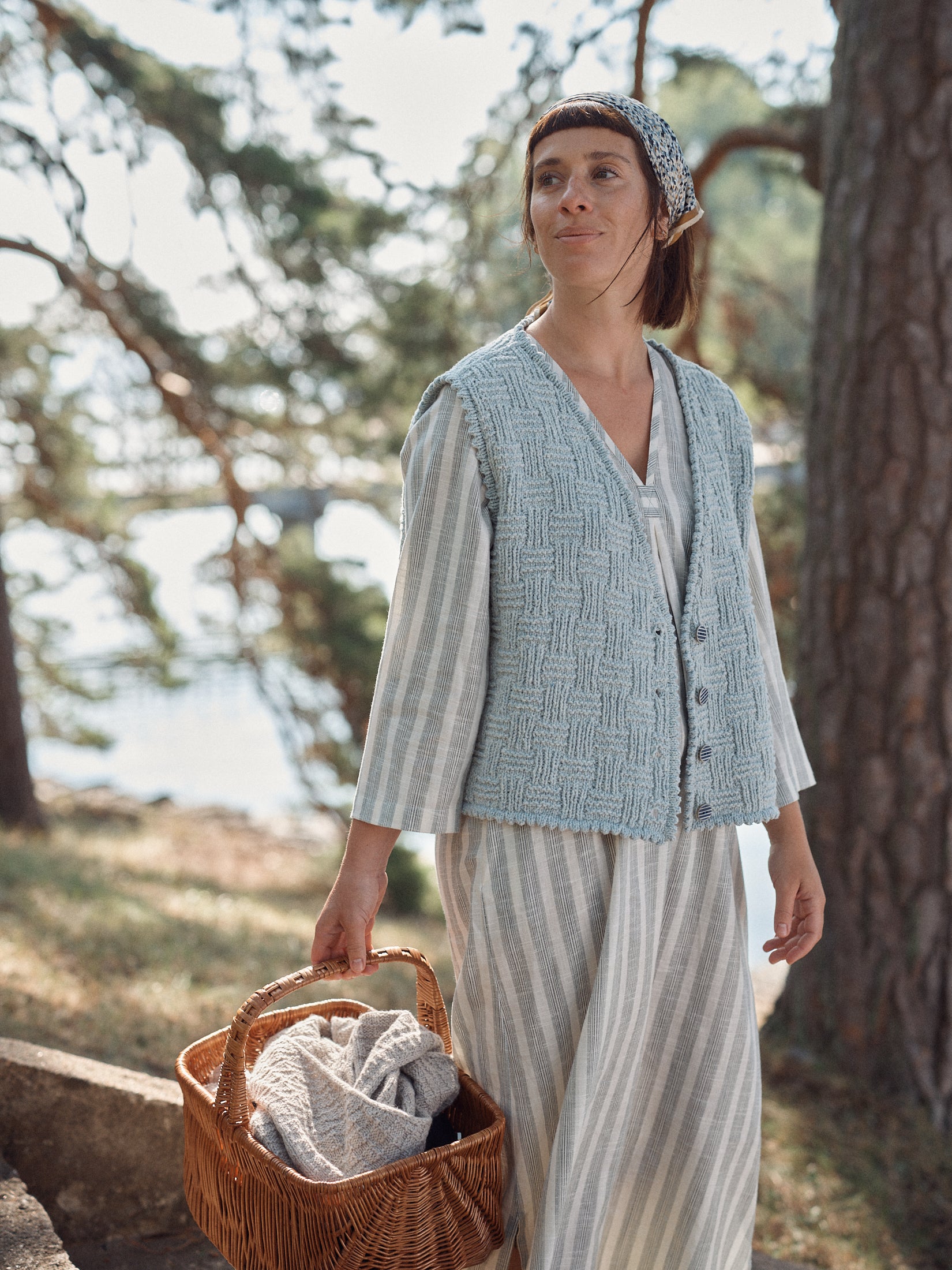 Laine Magazine Issue 28 (2nd Quality) - Image 13