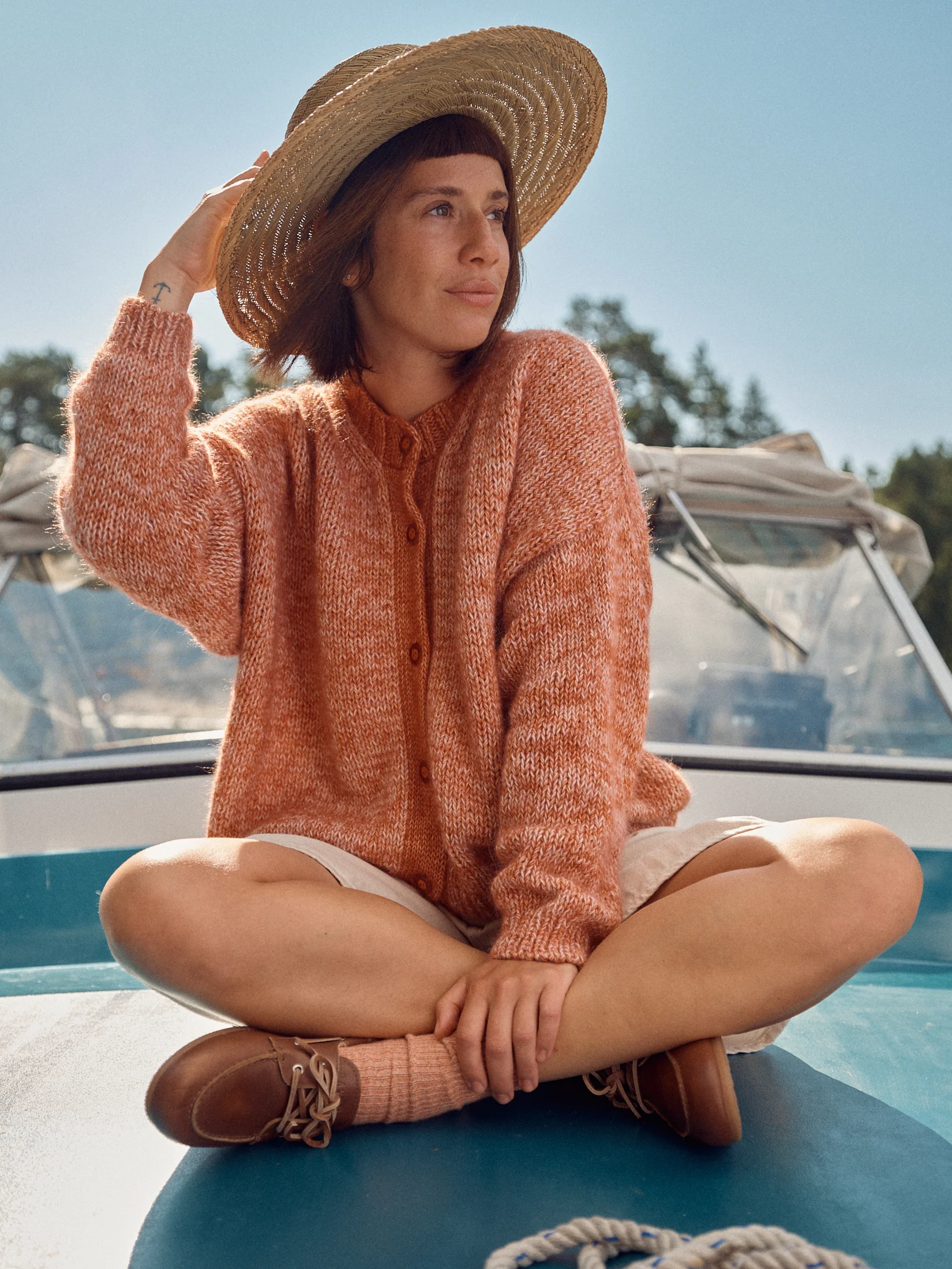 Laine Magazine Issue 28 (2nd Quality) - Image 3